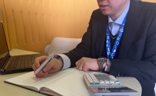 家計相談支援員